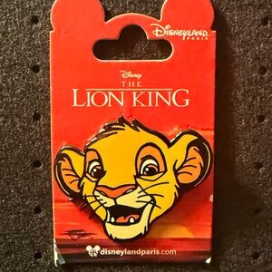 Disneyland Paris, The Lion King, Simba, Black and Yellow Pin